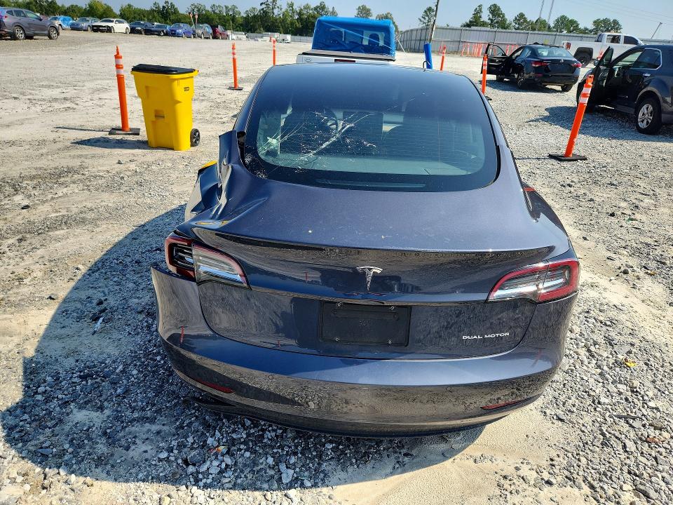 69413556 :رقم المزاد ، 5YJ3E1EB5MF044100 vin ، 2021 Tesla Model 3 مزاد بيع