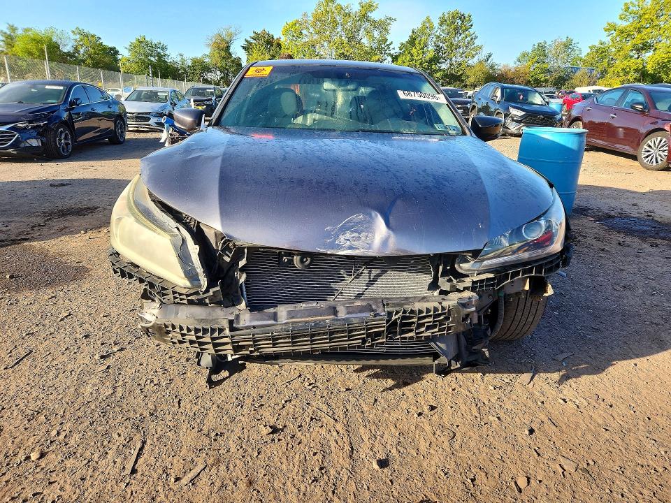 Продажа на аукционе авто 2015 Honda Accord, vin: 1HGCR2F39FA217065, номер лота: 68750096