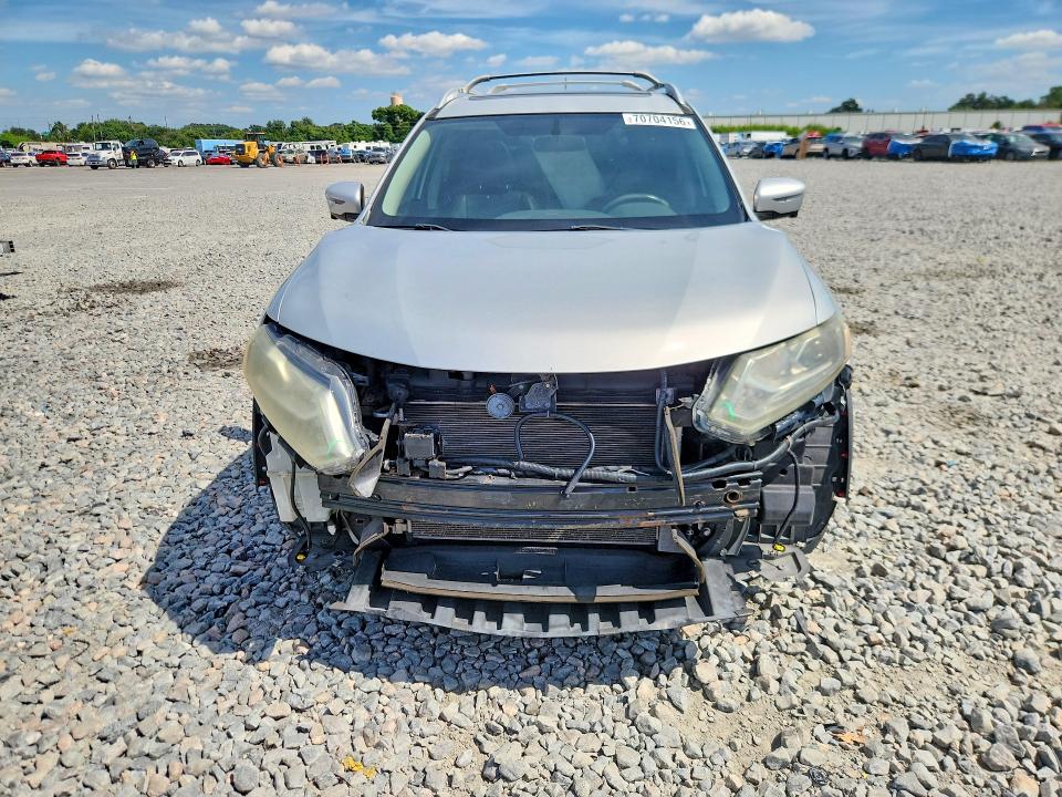 2016 Nissan Rogue მანქანა იყიდება აუქციონზე, vin: 5N1AT2MT5GC777192, აუქციონის ნომერი: 70704156