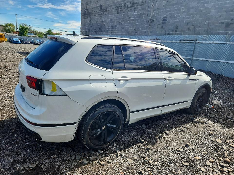 69593376 :رقم المزاد ، 3VV8B7AX3RM079208 vin ، 2024 Volkswagen Tiguan مزاد بيع