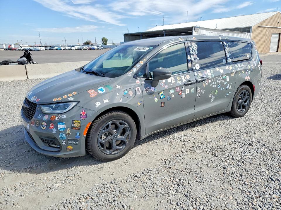 Продажа на аукционе авто 2022 Chrysler Pacifica, vin: 2C4RC1L71NR134929, номер лота: 68589546