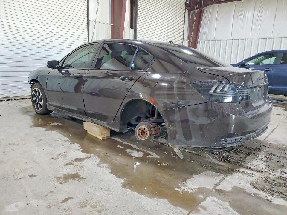 Auction sale of the 2016 Honda Accord, vin: 1HGCR2F00GA153120, lot number: 69392916