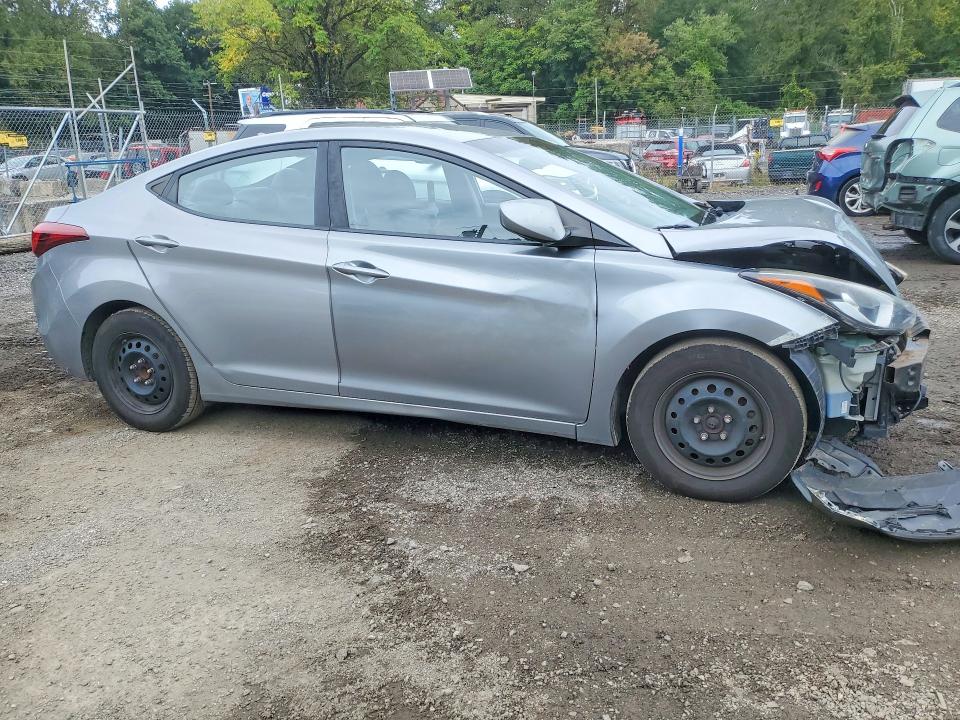 2016 Hyundai Elantra მანქანა იყიდება აუქციონზე, vin: 5NPDH4AE8GH719103, აუქციონის ნომერი: 71030066
