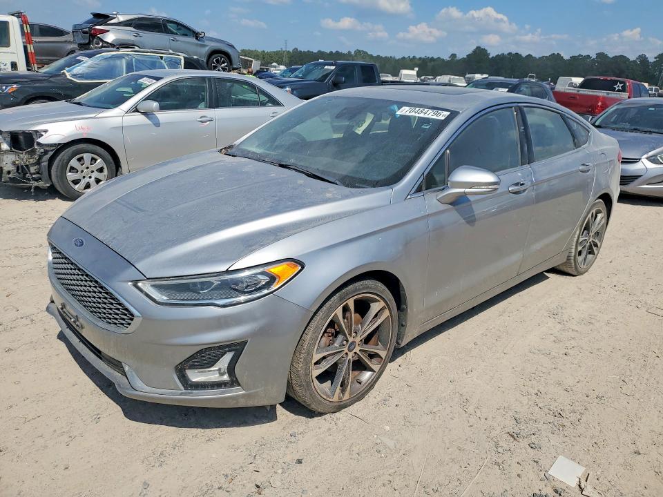 70484796 :رقم المزاد ، 3FA6P0K97LR137402 vin ، 2020 Ford Fusion مزاد بيع