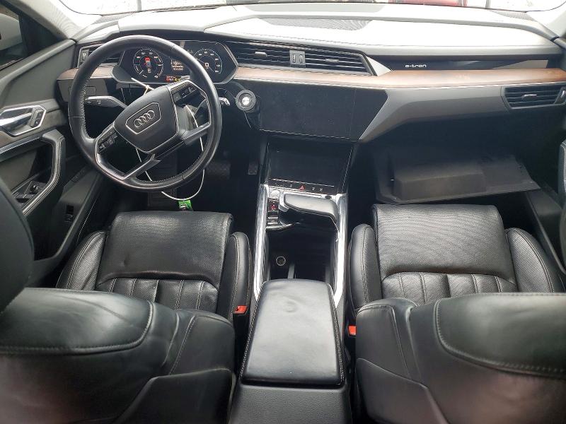 Aukcja sprzedaży 2019 Audi E-tron, vin: WA1VAAGE1KB025002, numer aukcji: 67201296