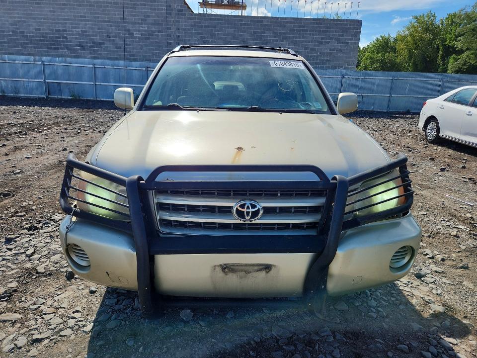 67043816 :رقم المزاد ، JTEHF21A430104401 vin ، 2003 Toyota Highlander مزاد بيع