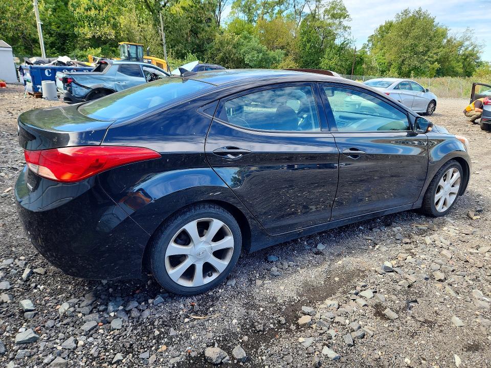 69845186 :رقم المزاد ، 5NPDH4AE7DH207523 vin ، 2013 Hyundai Elantra مزاد بيع