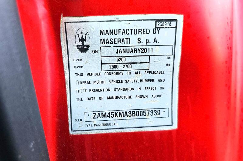 68226016 :رقم المزاد ، ZAM45KMA3B0057339 vin ، 2011 Maserati Granturismo مزاد بيع