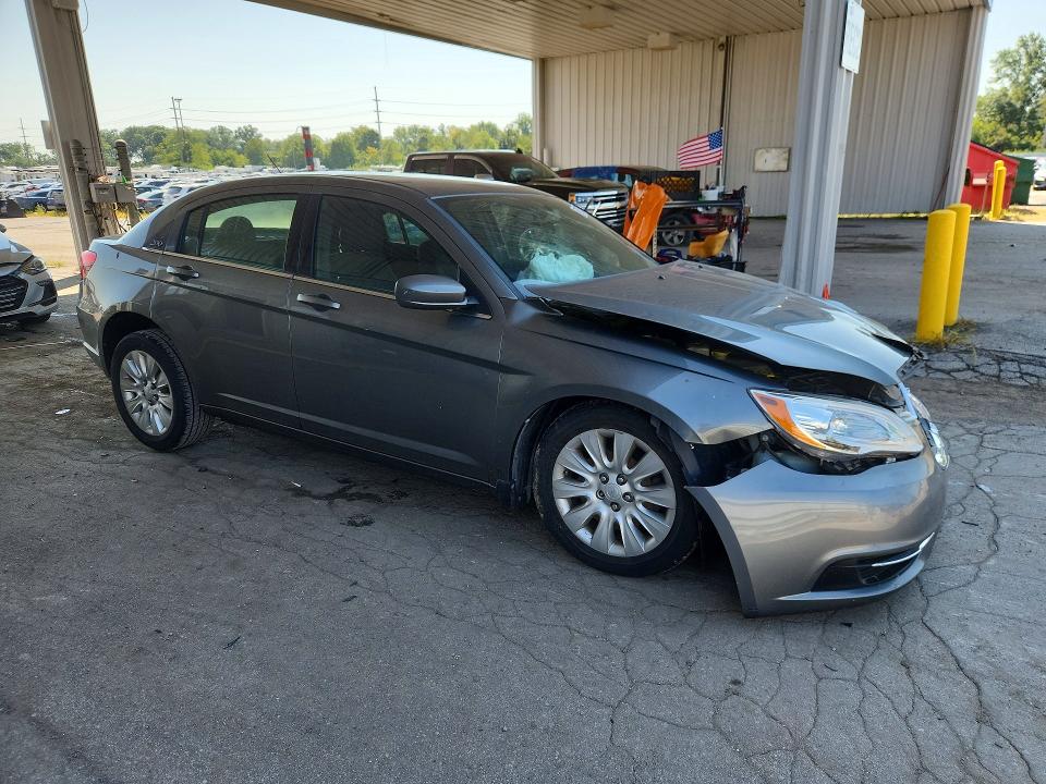 2013 Chrysler 200 მანქანა იყიდება აუქციონზე, vin: 1C3CCBAB1DN583157, აუქციონის ნომერი: 67177506