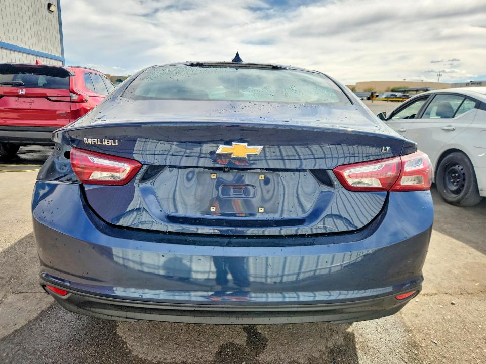 Продажа на аукционе авто 2022 Chevrolet Malibu, vin: 1G1ZD5ST0NF116893, номер лота: 70358406