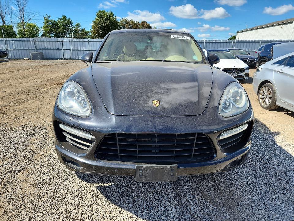 69375096 :رقم المزاد ، WP1AC2A20BLA81606 vin ، 2011 Porsche Cayenne مزاد بيع
