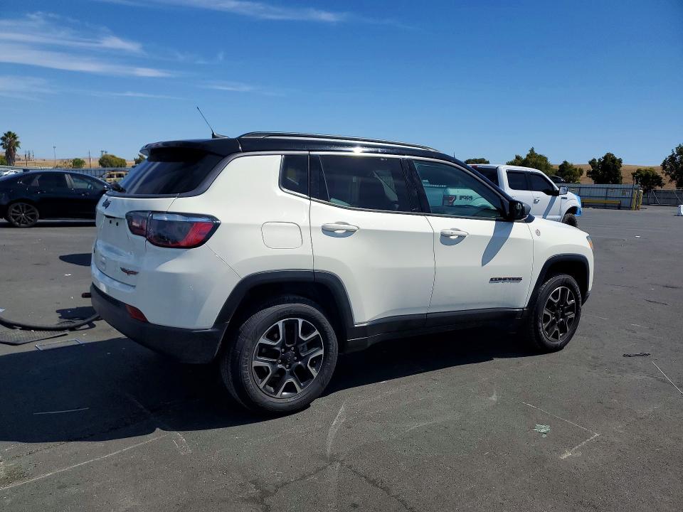 2021 Jeep Compass მანქანა იყიდება აუქციონზე, vin: 3C4NJDDB6MT511873, აუქციონის ნომერი: 69027326