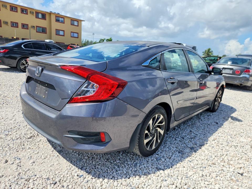 2016 Honda Civic მანქანა იყიდება აუქციონზე, vin: 2HGFC2F71GH506137, აუქციონის ნომერი: 69101616