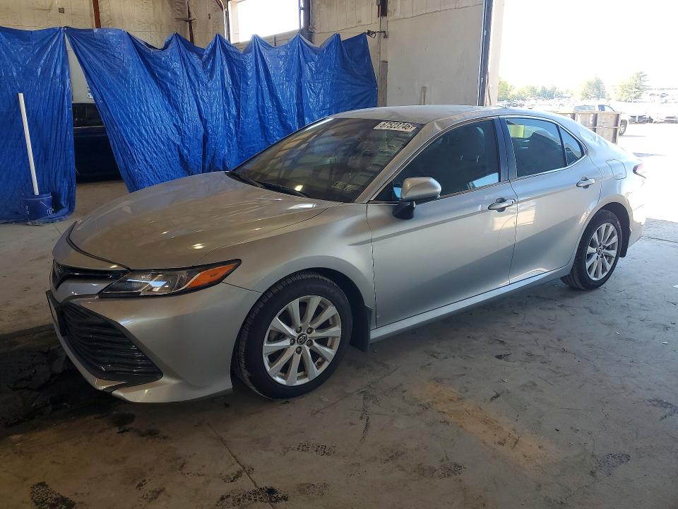 Auction sale of the 2018 Toyota Camry, vin: 4T1B11HK0JU647487, lot number: 70659476