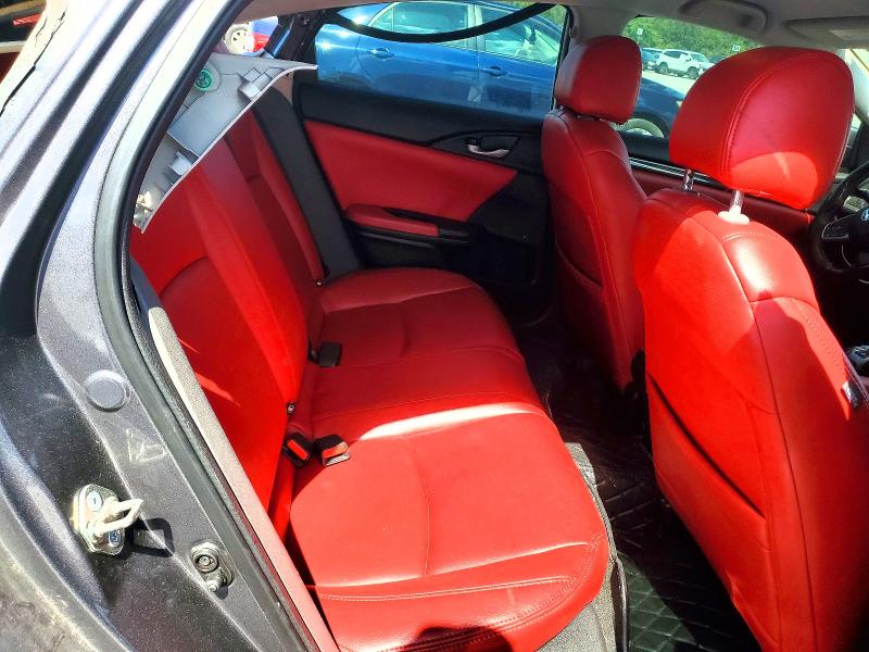 68184586 :رقم المزاد ، 2HGFC2F57JH563688 vin ، 2018 Honda Civic مزاد بيع