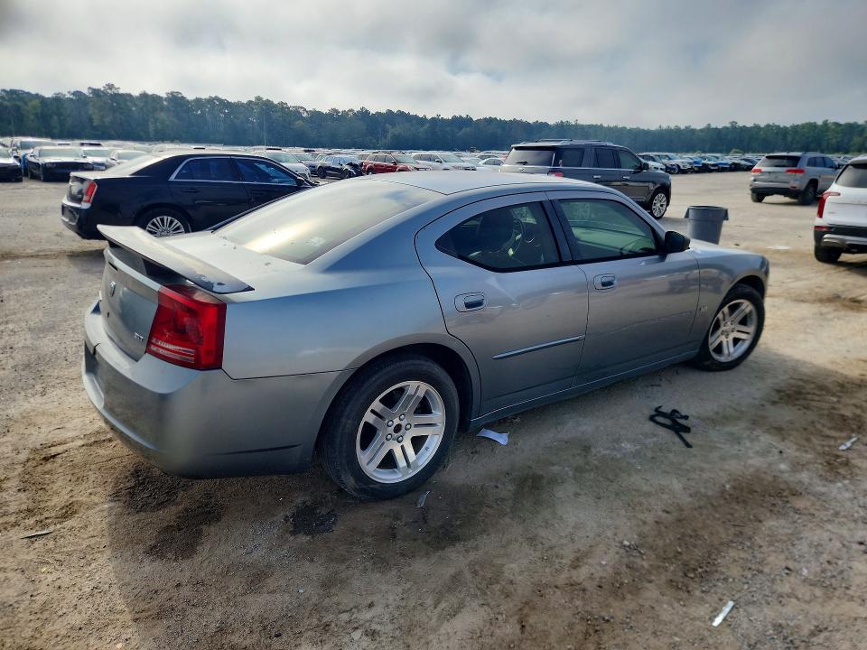 2007 Dodge Charger მანქანა იყიდება აუქციონზე, vin: 2B3KA43G77H686065, აუქციონის ნომერი: 70832066