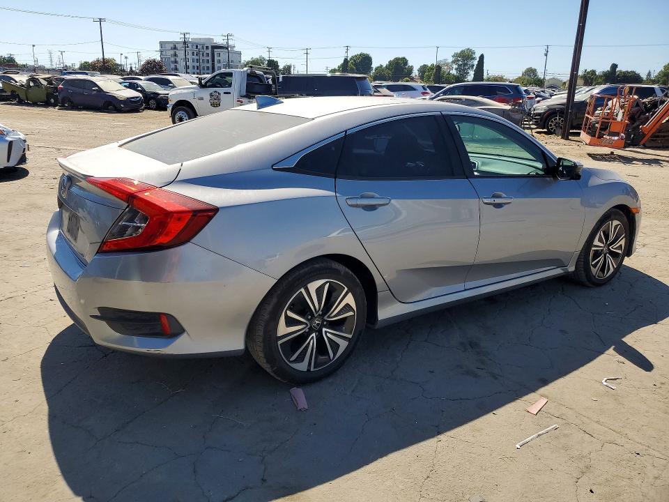 2016 Honda Civic მანქანა იყიდება აუქციონზე, vin: 2HGFC1F30GH644324, აუქციონის ნომერი: 67719006