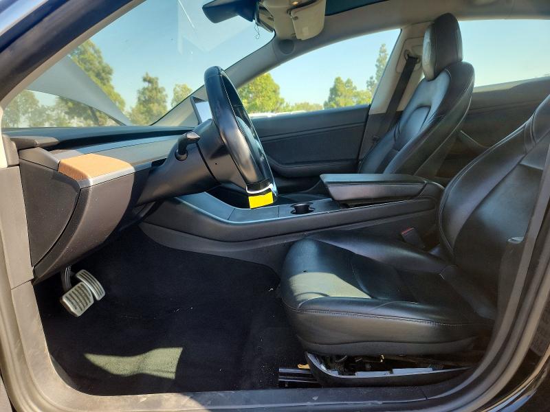 Продаж на аукціоні авто 2018 Tesla Model 3, vin: 5YJ3E1EB7JF083833, номер лоту: 69735916