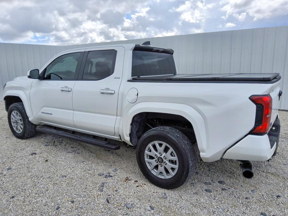 Auction sale of the 2024 Toyota Tacoma, vin: 3TMKB5FNXRM014503, lot number: 66443596
