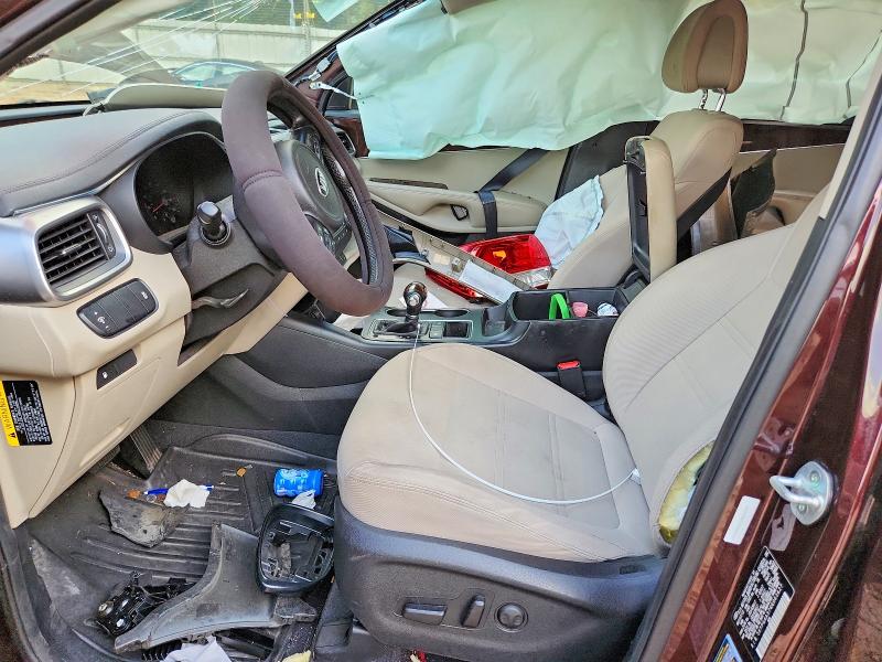 69240106 :رقم المزاد ، 5XYPG4A37GG063627 vin ، 2016 Kia Sorento مزاد بيع