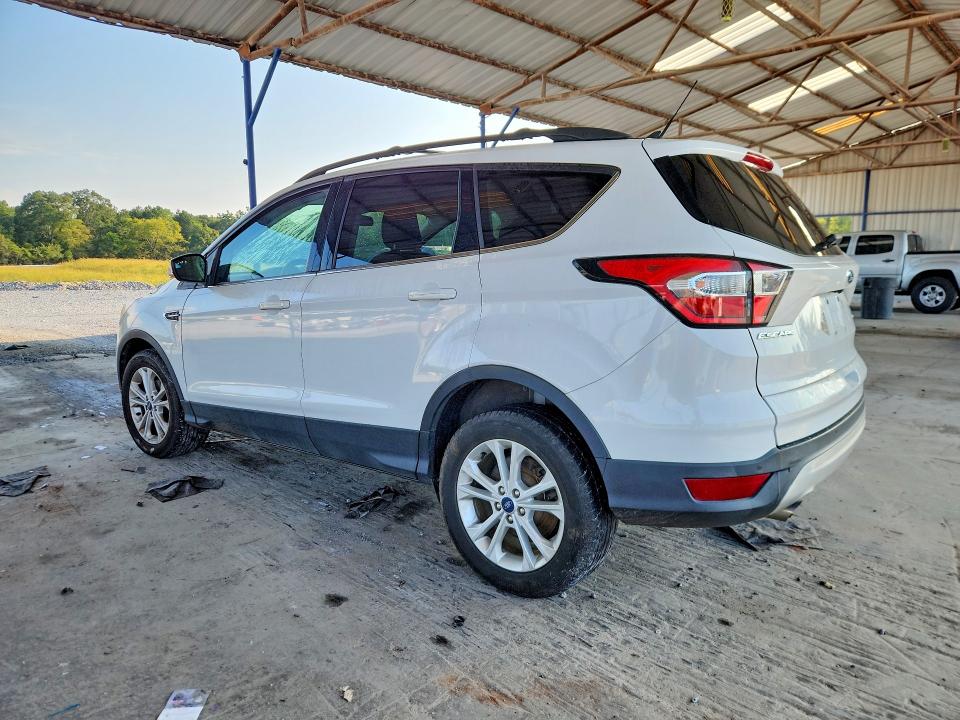2018 Ford Escape მანქანა იყიდება აუქციონზე, vin: 1FMCU0GD6JUD38938, აუქციონის ნომერი: 70018966