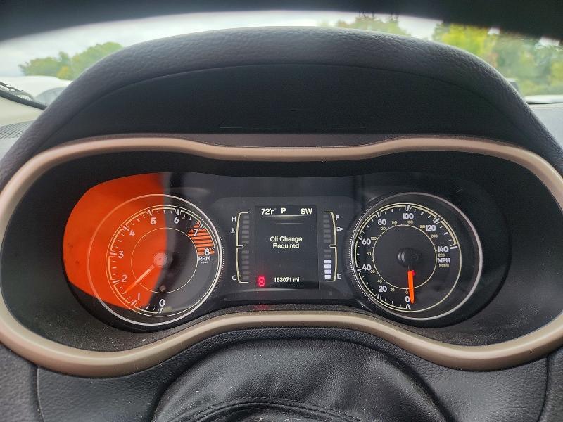 69291666 :رقم المزاد ، 1C4PJMCX9JD516282 vin ، 2018 Jeep Cherokee مزاد بيع