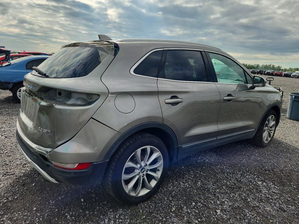 66915796 :رقم المزاد ، 5LMCJ2D9XGUJ02884 vin ، 2016 Lincoln Mkc مزاد بيع