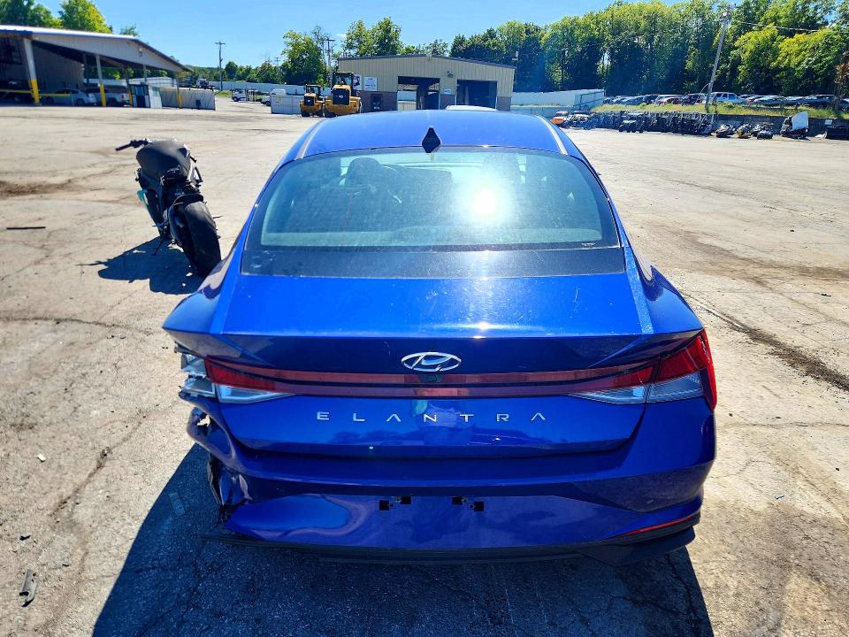 2022 Hyundai Elantra მანქანა იყიდება აუქციონზე, vin: KMHLS4AG7NU315755, აუქციონის ნომერი: 68604446