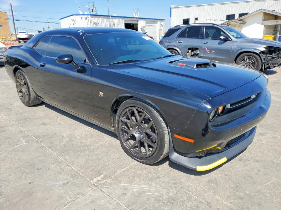 Продаж на аукціоні авто 2016 Dodge Challenger, vin: 2C3CDZFJ0GH240455, номер лоту: 69727876