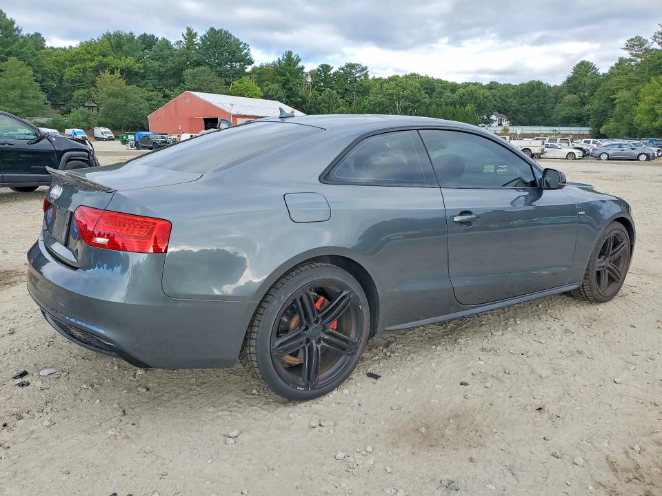 Продаж на аукціоні авто 2013 Audi A5, vin: WAUMFAFR9DA072033, номер лоту: 69341086