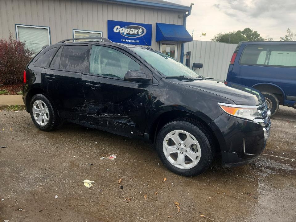 67751866 :رقم المزاد ، 2FMDK4JC3DBC26996 vin ، 2013 Ford Edge مزاد بيع
