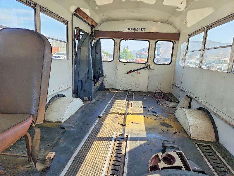 1992 Ford Econoline მანქანა იყიდება აუქციონზე, vin: 1FDJE37M4NHB29265, აუქციონის ნომერი: 69848616