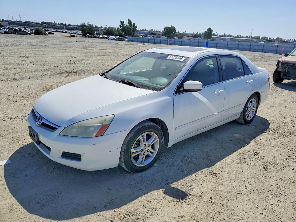 2006 Honda Accord მანქანა იყიდება აუქციონზე, vin: 1HGCM56876A076721, აუქციონის ნომერი: 67752536