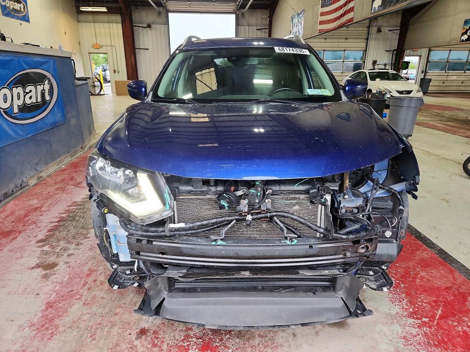 68174336 :رقم المزاد ، JN8AT2MV8LW116517 vin ، 2020 Nissan Rogue مزاد بيع