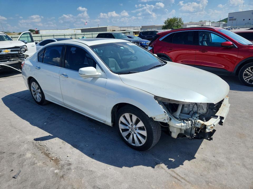 67904506 :رقم المزاد ، 1HGCR2F83DA198876 vin ، 2013 Honda Accord مزاد بيع