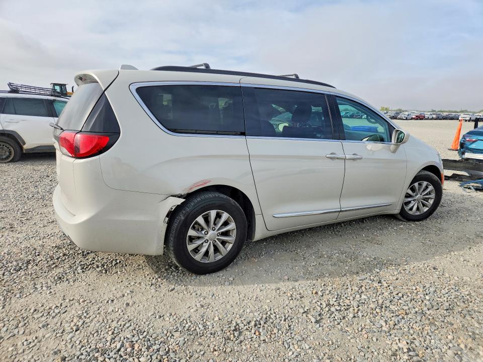 Продаж на аукціоні авто 2017 Chrysler Pacifica, vin: 2C4RC1BG0HR553652, номер лоту: 69931926