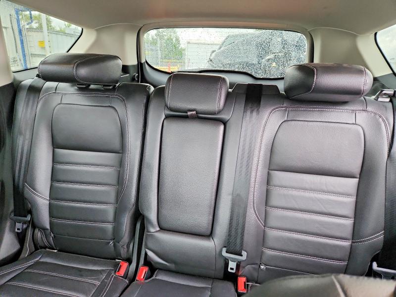 67725126 :رقم المزاد ، 1FMCU9HD1JUB79085 vin ، 2018 Ford Escape مزاد بيع