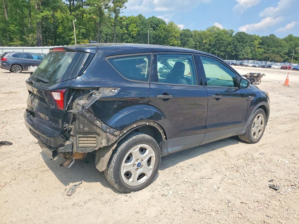 67435616 :رقم المزاد ، 1FMCU0F76KUA88453 vin ، 2019 Ford Escape مزاد بيع
