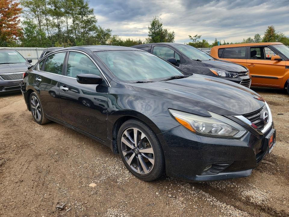 2016 Nissan Altima მანქანა იყიდება აუქციონზე, vin: 1N4AL3AP0GN319331, აუქციონის ნომერი: 69121706