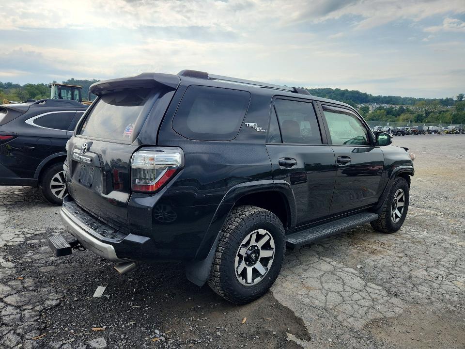 Aukcja sprzedaży 2018 Toyota 4runner, vin: JTEBU5JR8J5592254, numer aukcji: 69253686