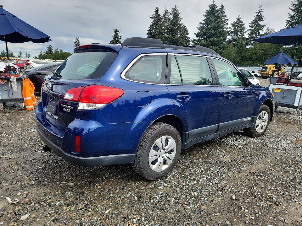 2010 Subaru Outback მანქანა იყიდება აუქციონზე, vin: 4S4BRBAC9A3350290, აუქციონის ნომერი: 67706646