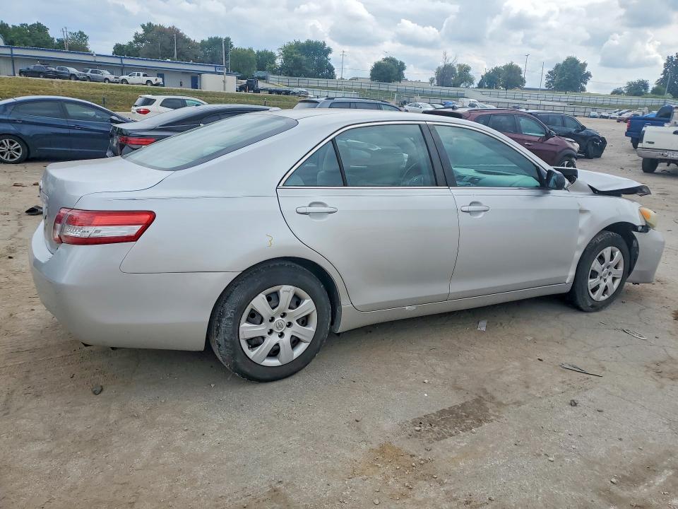 Продаж на аукціоні авто 2011 Toyota Camry, vin: 4T1BF3EK8BU664136, номер лоту: 67912506