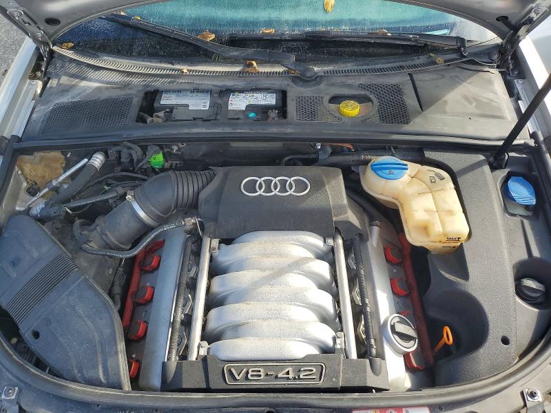 2005 Audi S4 მანქანა იყიდება აუქციონზე, vin: WUARL48H15K901991, აუქციონის ნომერი: 70081266