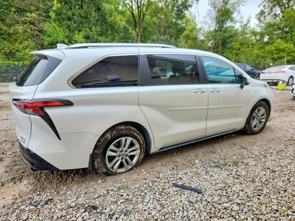 Aukcja sprzedaży 2022 Toyota Sienna, vin: 5TDZSKFC7NS047299, numer aukcji: 69870766