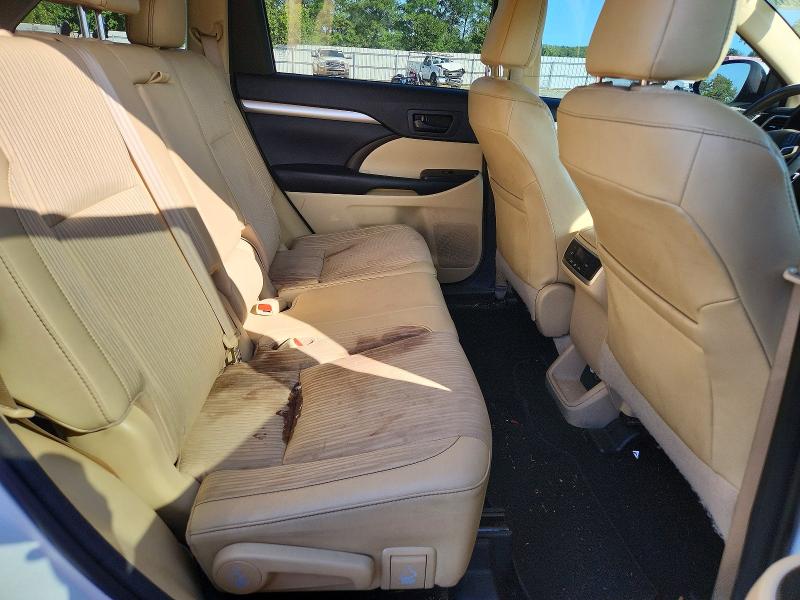 2016 Toyota Highlander მანქანა იყიდება აუქციონზე, vin: 5TDZKRFH6GS158904, აუქციონის ნომერი: 68800526