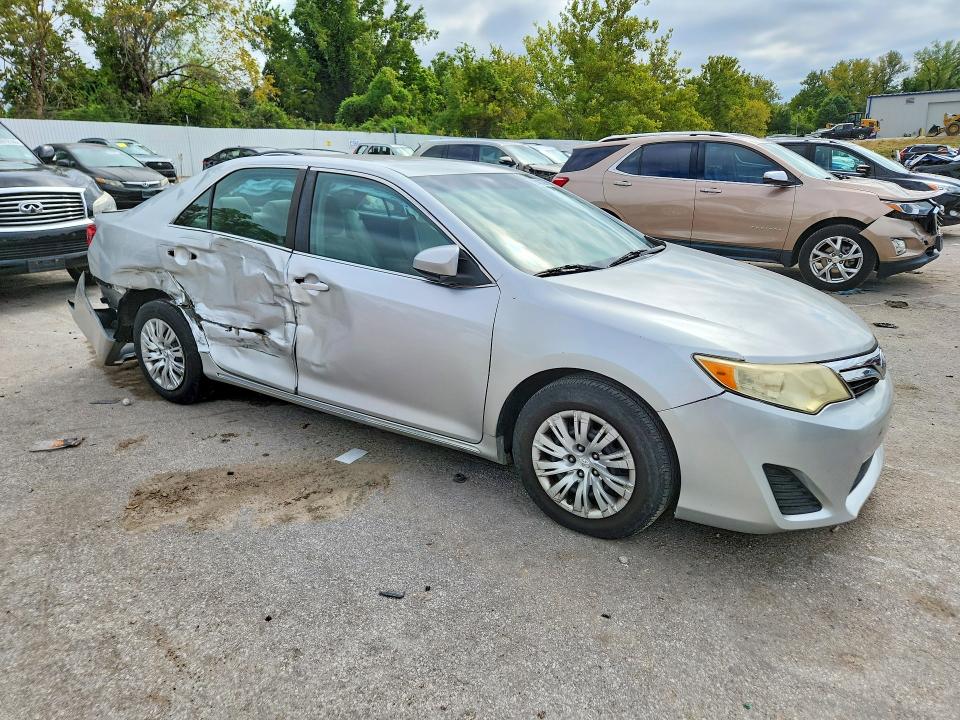 Продажа на аукционе авто 2014 Toyota Camry, vin: 4T4BF1FK7ER443527, номер лота: 68401366