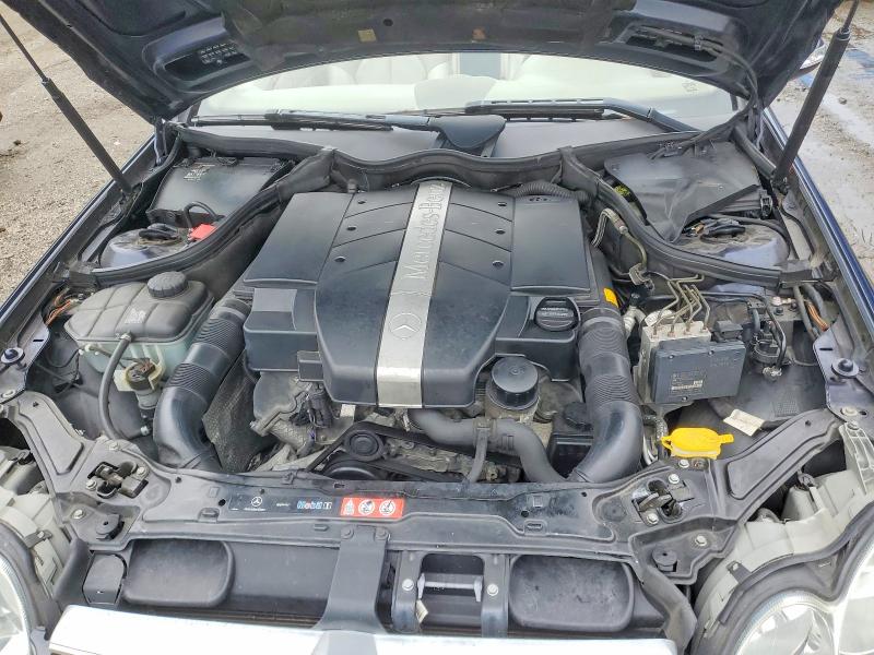 70292556 :رقم المزاد ، WDBTK65G84T023500 vin ، 2004 Mercedes-benz Clk مزاد بيع