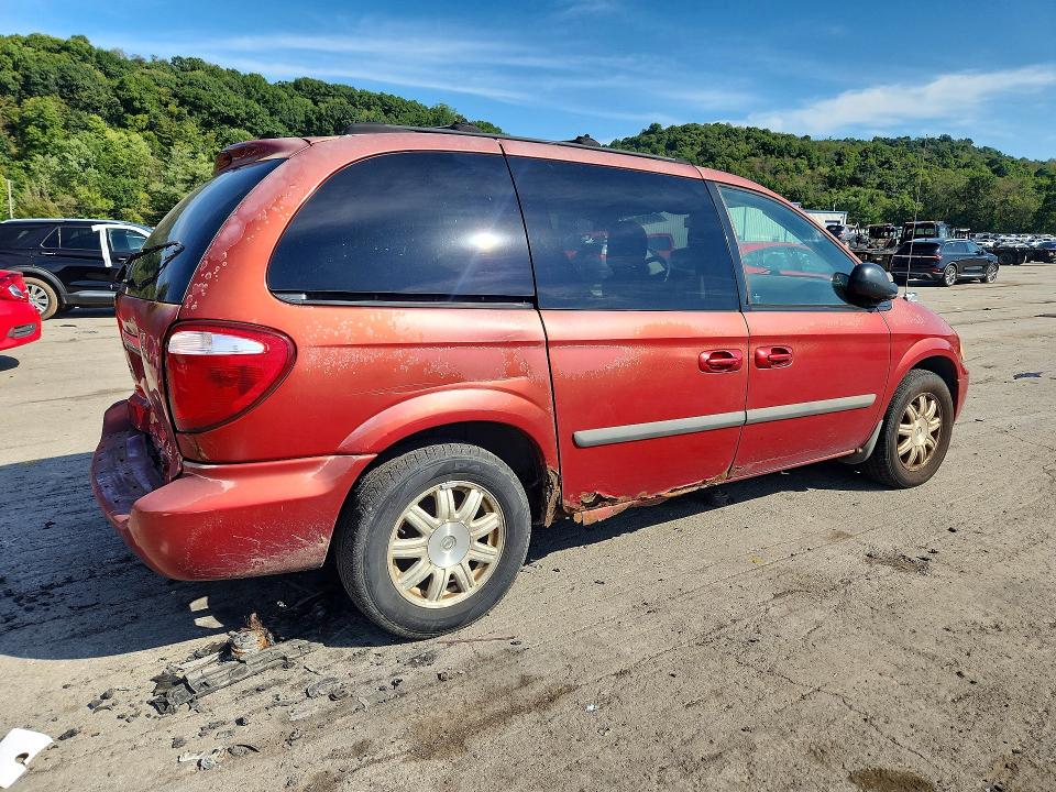 68395346 :رقم المزاد ، 1C4GP45R75B399669 vin ، 2005 Chrysler Town & Country مزاد بيع