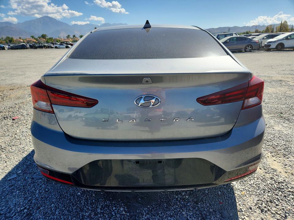 69828416 :رقم المزاد ، KMHD84LF8KU745491 vin ، 2019 Hyundai Elantra مزاد بيع