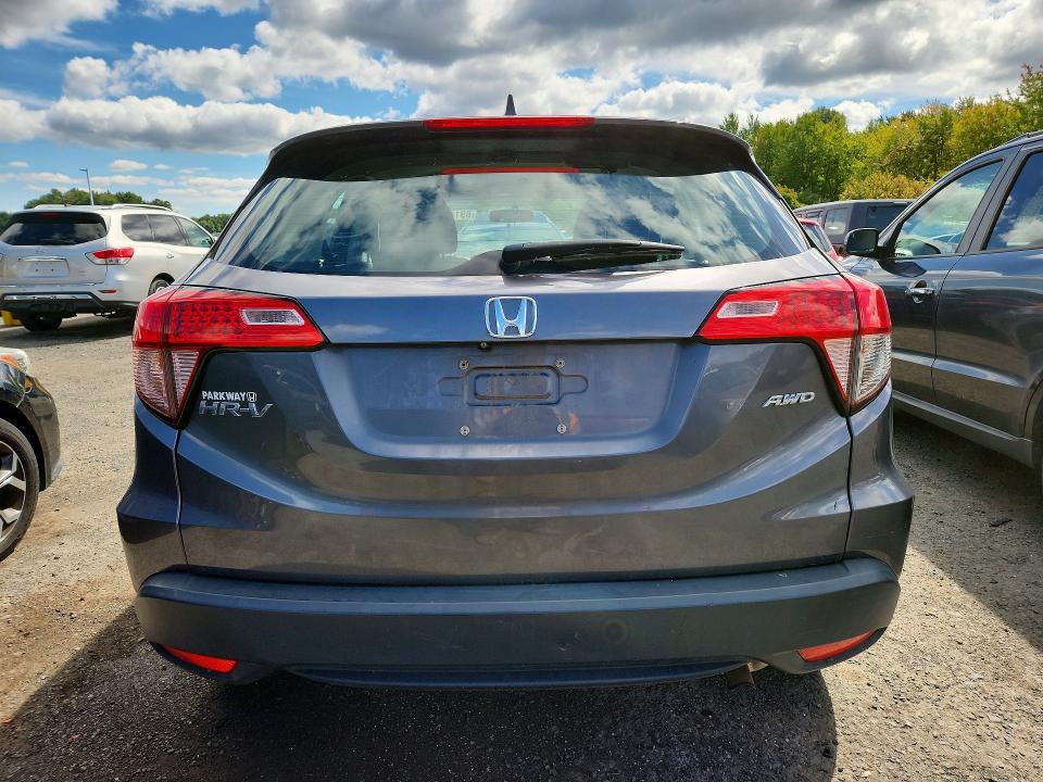 Продаж на аукціоні авто 2018 Honda Hr-v, vin: 3CZRU6H32JG729458, номер лоту: 69147206